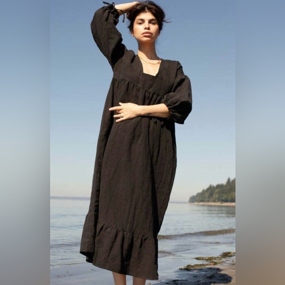 Dresses & Skirts - Harly Jae Paysanne Black Maxi Tiered Dress